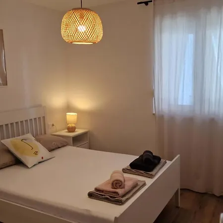 Apartment The Urban Nest Makarska